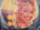 Olivia Newton-John 7
