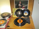THE JESTERS PLEASE LET ME LOVE YOU / I'M FALLING IN LOVE / WINLEY 45 RPM / VG++