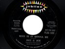 NORTHERN/DEEP SOUL-DEE & JOE-WHO IS IT GONNA BE/I FOUND A LOVE-JUBILEE 5670