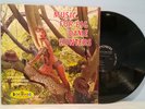 MUSIC FOR BIG DAME HUNTERS '60 Crown MONO RARE sexy cheesecake great cover NICE