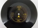 RARE PLEASURE - LET ME DOWN EASY / ( LONG VERSION ) - DJM RECORDS - 1976 UK