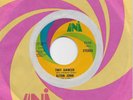 ELTON JOHN  Tiny Dancer  / Razor Face  RARE original 45 from 1972