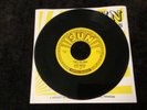 ELVIS PRESLEY 45 SUN 209 THAT’S ALL RIGHT/BLUE MOON OF KENTUCKY NM REISSUE