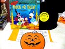 Walt Disneys Trick Or Treat 1974 Vinyl LP Disneyland Record & Masks Halloween EX