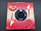 Elvis Presley All Shook Up / Heartbreak Hotel RCA 1088 UK Tri Centre Excellent
