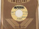 Rockabilly Chick 45 LAURA LEE PERKINS Kiss Me Baby/I Just Don't Like This Kind