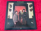 THE STRANGLERS - IV RATTUS NORVEGICUS. 1977 VINYL LP + INNER A1/B1 *NEAR MINT*