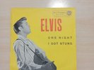 Elvis Presley One Night /I Got Stung 45 Giri Rock MINT Cover VG+