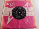 ELVIS PRESLEY / A LITTLE LESS CONVERSATION / 1968 7