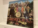 The Beatles - Sgt. Pepper's Lonely Hearts Club Band 1st UK LP Mono w/inners