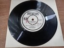 SOUND BARRIER, SHE ALWAYS COMES BACK TO ME, BEACON RECS,VERY RARE, SEE OTHERS