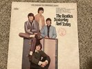 THE BEATLES - YESTERDAY AND TODAY - 1976 VINYL LP