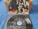 -- Rock  n Roll  RCA Italiana  A27V - 0074 -- Near Mint Condition