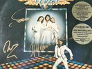 Saturday night fever LP signed by all Bee Gees And Travolta Vg Lp Nm
