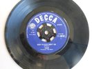 THEM(VAN MORRISON).GLORIA/BABY PLEASE DON`T GO.ORIGINAL.DECCA F.12018.1C-1C.1964