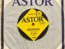 Kinks Australia / She's Bought A Hat Like Princess Marina 1969 Oz 45