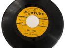 blues John Lee Hooker on Fortune: Love You Baby/Cry Baby V:VG to VG+.   L:VG+. S