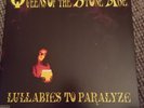 Lullabies To Paralyze - Queens Of The Stone Age LP Vinyl. NM/NM Foo Fighters.
