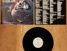 JOHNNY CRASH - Neighbourhood threat     LP      1990     EPIC   1. press