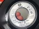 DIO - Stand Up & Shout / Rainbow in the Dark • 7