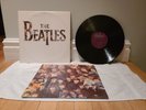 The Beatles  20 Greatest Hits  LP 1982 Capitol SV-12245 w/poster EX+/NM clean
