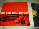 THE BILLY TAYLOR TRIO : AT TOWN HALL LP 1977 PRESTIGE VIJ-5020 JAPAN +INSERT