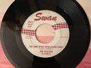 BEATLES 45.  USA.  SIE LIEBT DICH.  1964 SWAN S4182.  Virtue, Red On White.  EX.
