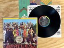 The Beatles SGT Pepper's Vinyl LP   Stereo 1ST PRESS Capitol 1967 SMAS-2653   EX