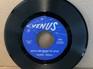 45 MISPRINT LABEL Karen Small * Boys Are Made To Love / Hey Love *Ultrasonic VG+