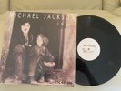 Michael Jackson – Smile / Off The Wall  12