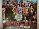 The Beatles – Sgt. Pepper's Lonely Hearts Club Band/LP 1969 Red Vinyl Japan VG+