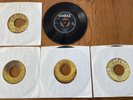 SUN RECORDS, 5 VINTAGE EARLY 60’S & 1957 45 RPM SINGLES , CASH,LEWIS,BUDDY HOLLY