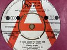 GARNET MIMMS-IT WAS EASIER TO HURT HER/SO CLOSE-OG UK UA 45-A LABEL DEMO - CLIP