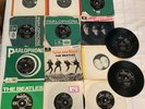 THE BEATLES 7’’ SINGLES BUNDLE VINYL 45 RPM (74/unit)