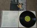 Gentle Giant Free Hand LP 1975 Green Chrysalis A1U/B1U CHR 1093 UK Vinyl is VG+