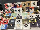 40x LORETTA LYNN 45 LOT:Coal Miner's Daughter,Pregnant again,The pill,Fist City+