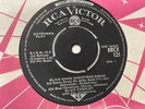 ELVIS PRESLEY - Elvis Sings Christmas Songs - 7
