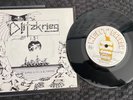 BLITZKRIEG Buried Alive UK 1ST PRESS NEAT 1981 NEAR MINT  OUTSTANDING COPY