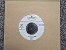 Smile Earth / Step On Me ( Queen, Brian May, Roger Taylor ) White Label Promo 7