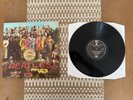 The Beatles Sgt Pepper's UK 1967 4th pressing PCS 7027 YEX 637-1 Vinyl LP EX/VG