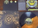 PEARL JAM Live Third Man Records 2016 Vault #29 LP, '45+Adapt, Book, Pin, Patch