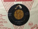 45 RPM Elvis Presley RCA VICTOR 6636 Blue Suede Shoes / Tutti Frutti  VG
