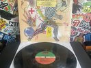 KON KAN Move To Move VG++ VINYL W/HYPE STICKER