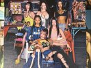 KATSEYE BEAUTIFUL CHAOS STORE EXCLUSIVE SIGNED VINYL AND SIGNED POSTER