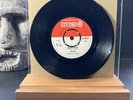 Heptones Dock Of The Bay / Rocky The Ruler 1968 Studio 1 UK  7