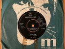 THE BEATLES Eleanor Rigby / Yellow Submarine  UK PARLOPHONE 1966 45 RARE 1st VG+