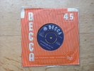 THE MIGHTY AVENGERS “(Walking Thru’ The) SLEEPY CITY” 7” NEAR MINT (Decca ’65)
