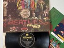 The Beatles-Sgt Pepper LHCB. 1st UK *Mono* Widespine w/Insert & Fool Inner VG+