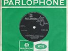 THE BEATLES  SOUTH  AFRICA  45  I WANT TO HOLD YOUR HAND      SOLID CENTRE