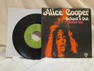 Alice COOPER Schools Out 7